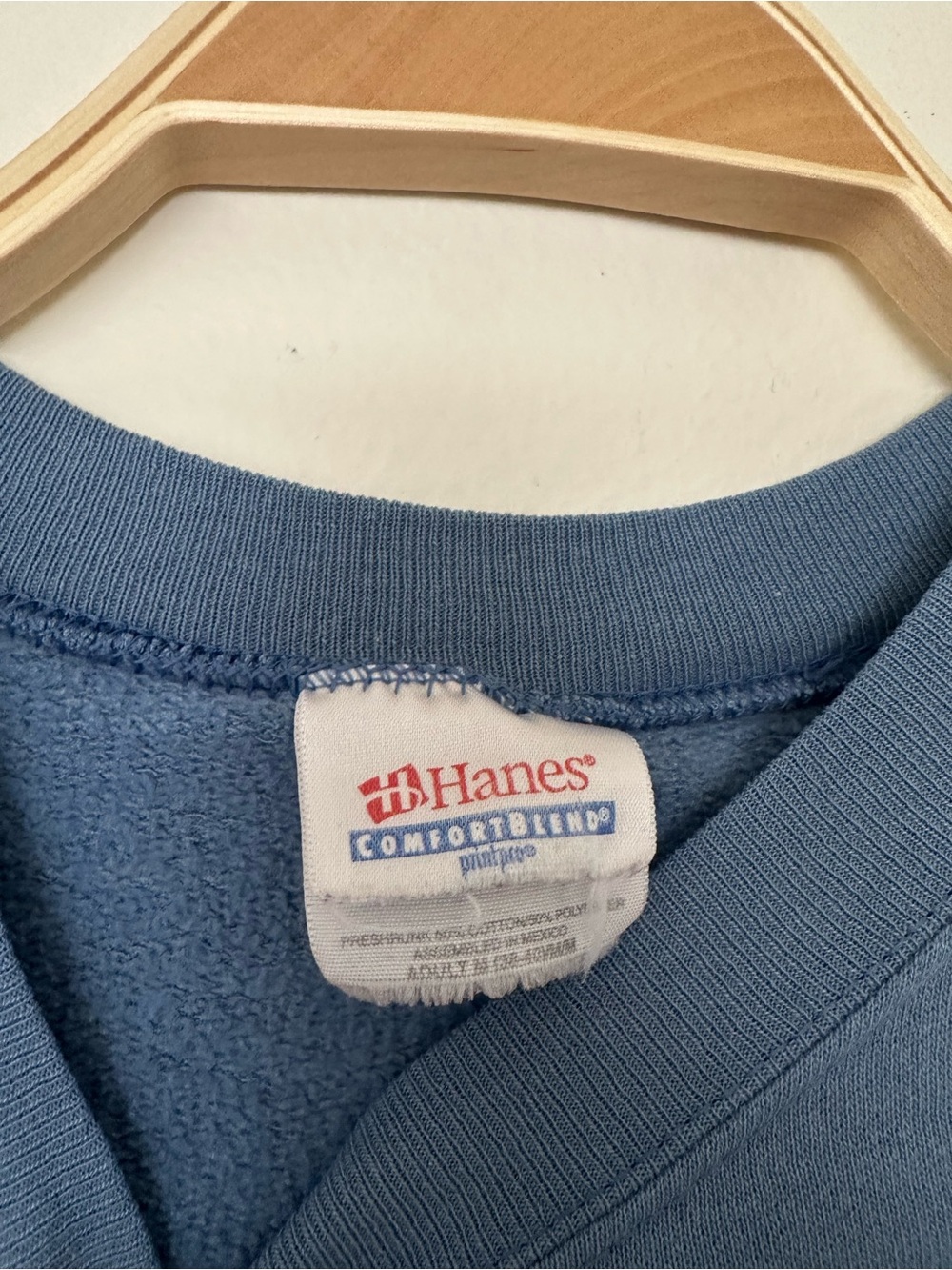 Hanes Men's Slate Blue Crewneck Sweatshirt with Yellowstone Graphic - Picture 3 of 4
